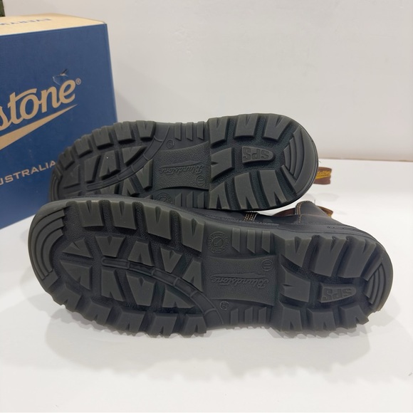 Blundstone 172 Men’s Safety Toe Boots - Picture 6 of 11